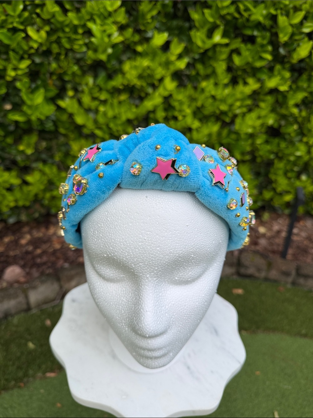 Lele Sadoughi Barbie Aqua Headband with Pink Star Embellishments